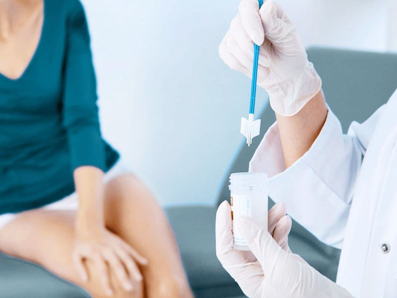 Cách sử dụng chổi lấy dịch tế bào Huro Path đúng kỹ thuật